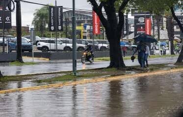 Pocas lluvias y temperaturas calurosas para este sábado