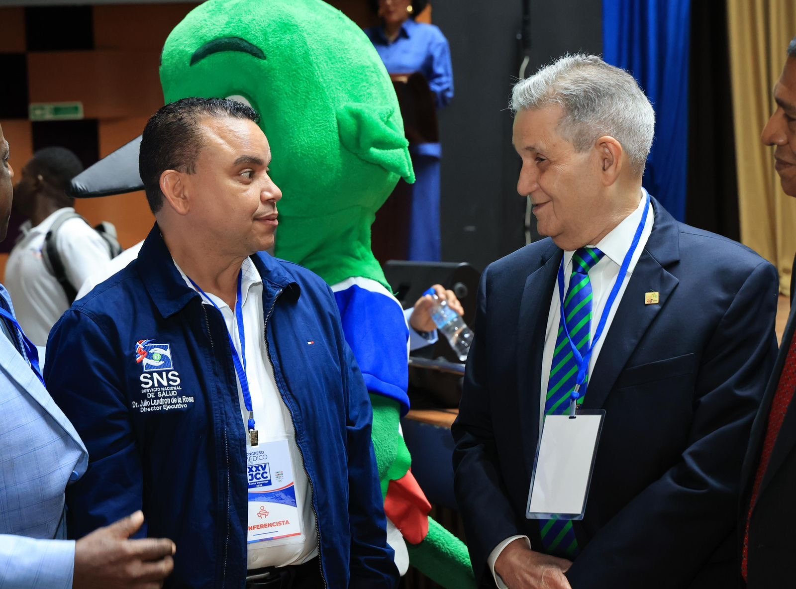 SNS presenta plan integral de salud para los Juegos Centroamericanos y del Caribe Santo Domingo 2026