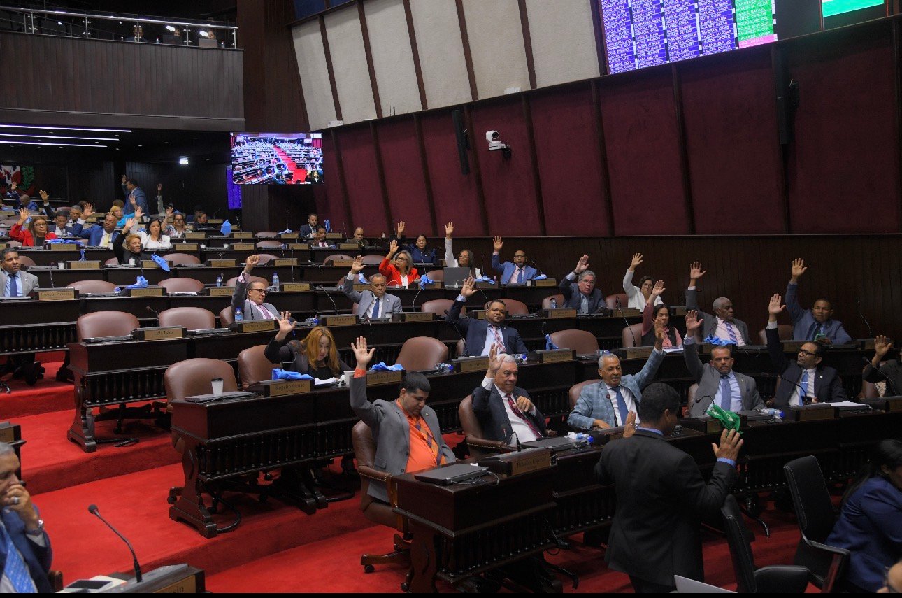 Cámara de Diputados aprueba acuerdo diplomático y de servicios aéreos con Bélgica y Honduras