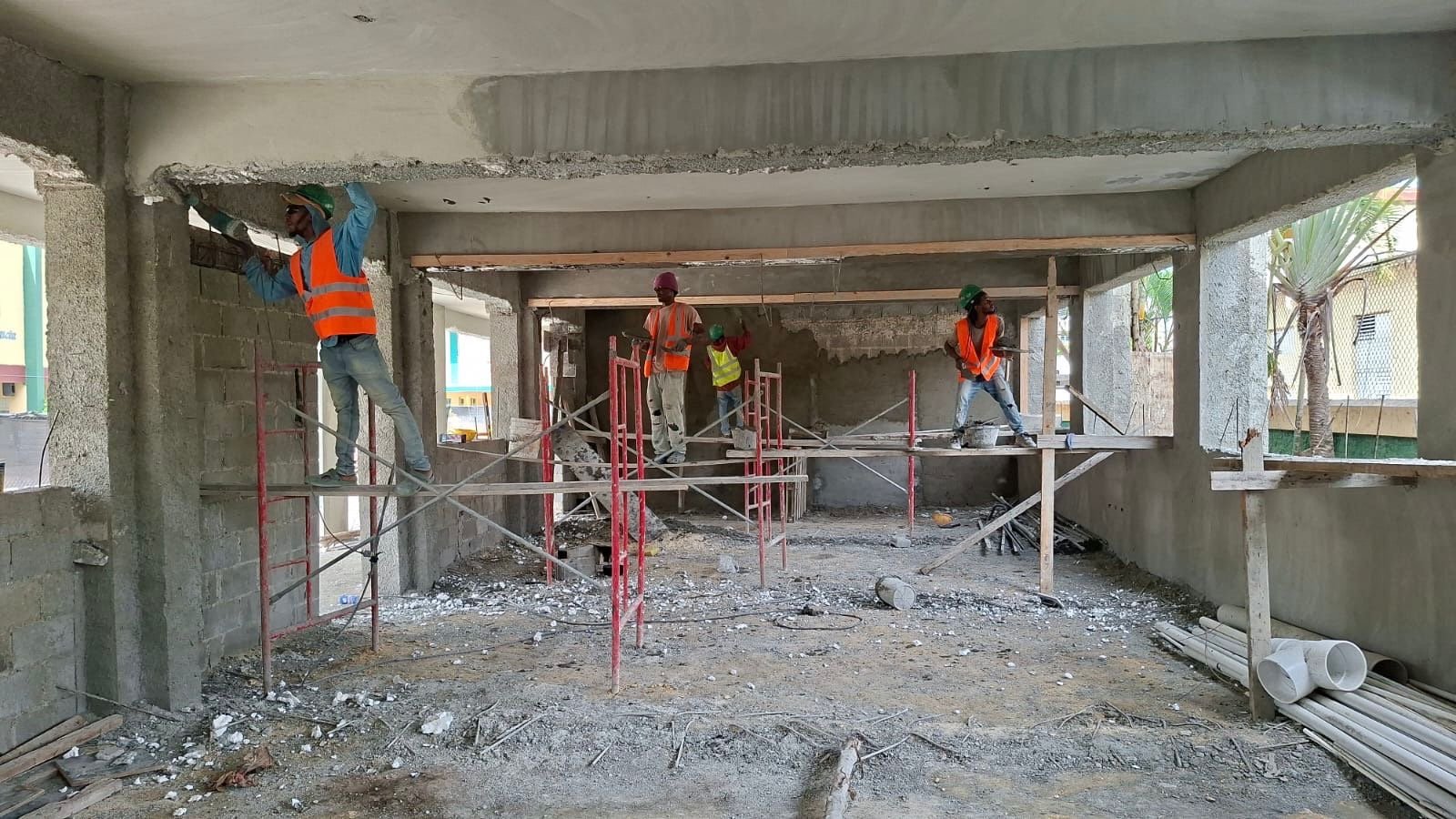 Construcción de nuevas aulas en Centro Educativo FMA Salesianas de Cristo Rey avanza de forma acelerada y estarán listas antes del próximo año escolar 2026-2027 