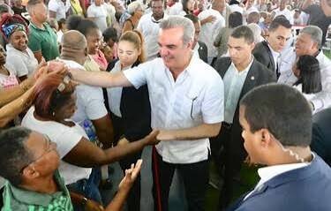 El presidente Luis Abinader entregará títulos de propiedad e inaugurará obras este Domingo