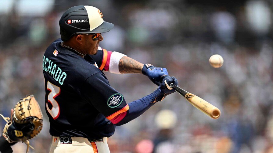 Vásquez logra el triunfo y Machado llega a 200 cuadrangulares con San Diego