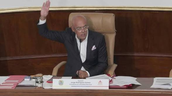 Parlamento de Venezuela aprueba reforma para aumentar los magistrados del Tribunal Supremo