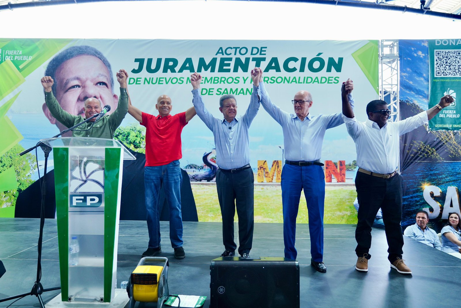 Leonel juramenta en la FP a Miguel Ángel Jazmín “Muñeco”, principal dirigente del PLD en Samaná