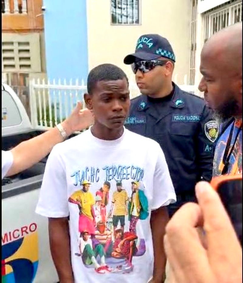 Se entrega "Negro Malo" uno de los presuntos agresores de conductor del TRAE en Santo Domingo Oeste