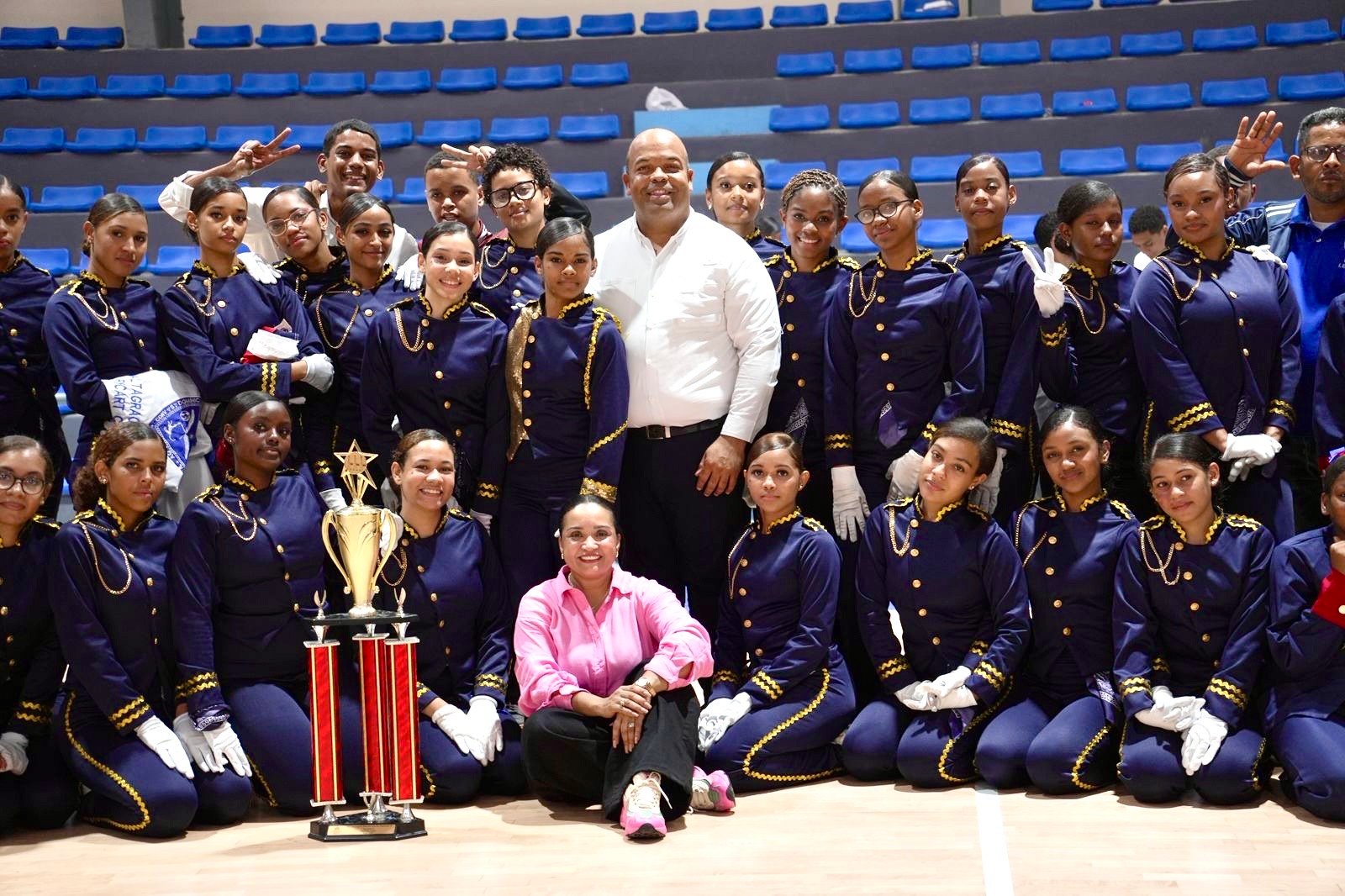 Regional 15 de Educación celebra exitoso Festival de Marchas Escolares