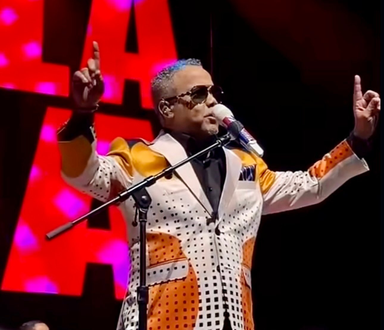 Héctor Acosta (El Torito) un icono dominicano consagrado en el corazón de los boricuas