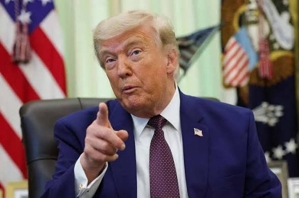 Trump tilda de "antipatriótica" la votación de Cámara de Representantes contra guerra en Irán