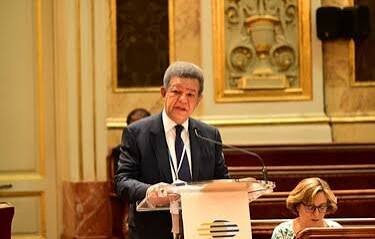 Leonel Fernández llama a convertir a Iberoamérica en protagonista del nuevo orden mundial