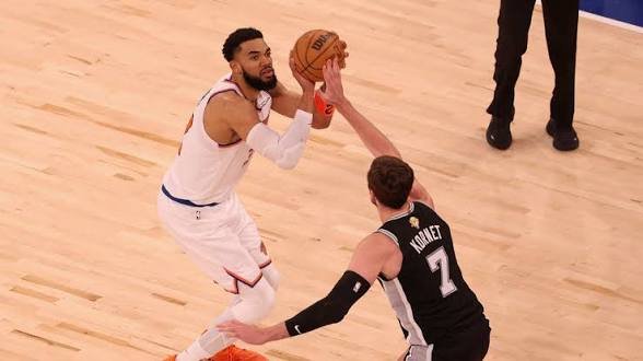 Karl-Anthony Towns tras tercer juego de la final: "Decidimos hacer algo diferente y no nos funcionó"