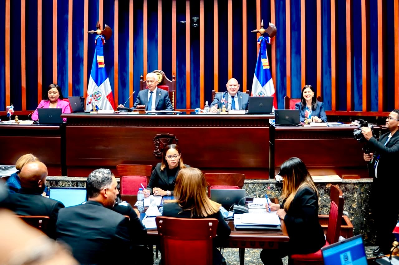 Senado impulsa creación del INDOCASABE y declara patrimonio cultural tradiciones de Moca y Monte Cristi