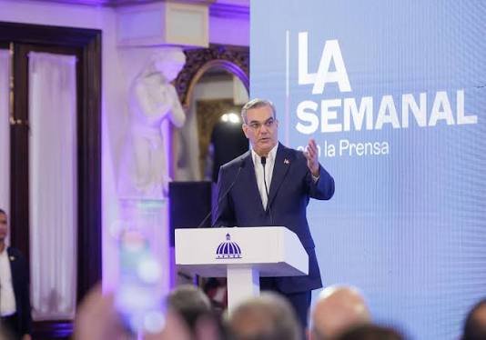 Abinader somete proyecto para unificar entrada en vigencia de las leyes en el DN y SD