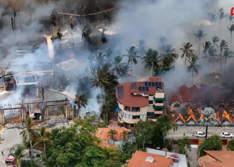 COE informa sobre incendio en hotel de Bayahibe
