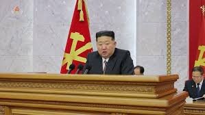 Líder norcoreano promete fortalecer la defensa del país ante riesgo de una "guerra nuclear"