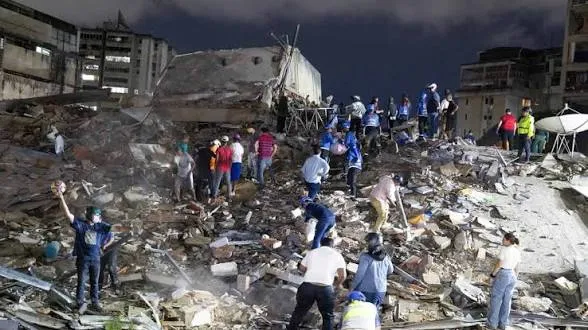 Los rescates en Venezuela entran en fase crítica a casi 72 horas de los terremotos