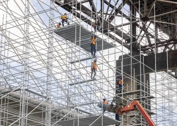 Puente de la 17 entra en fase de sustitución de estructuras metálicas