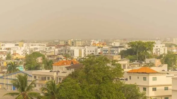 Mucho calor: humedad y polvo del Sahara mantendrán la sensación térmica elevada