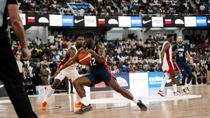 Estados Unidos entristece la noche inaugural de la remodelada Arena Banreservas al vencer a RD