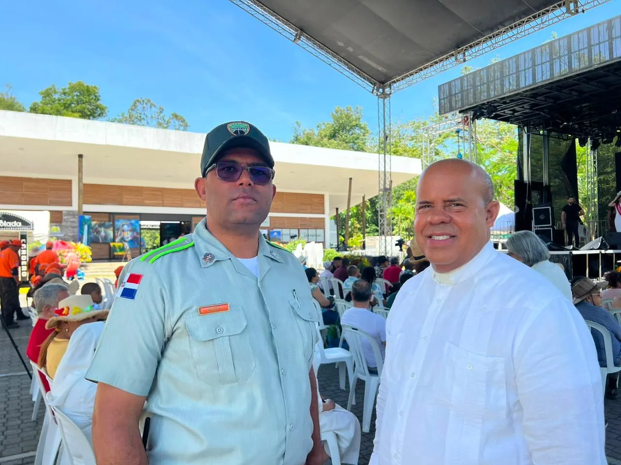 Sacerdote Alberto Espinal resalta labor de la DIGESETT en Jarabacoa 