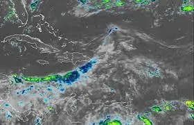Polvo del Sahara reducirá las lluvias este domingo, pero persistirá el calor en gran parte del país