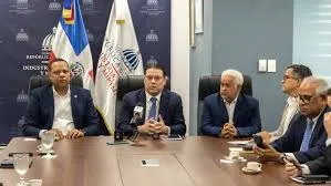 Pagos con tarjetas en estaciones de combustibles suman RD$41 millones