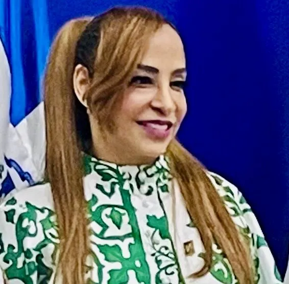 Katy Báez respalda la gestión del presidente Luis Abinader en la transformación de la RD