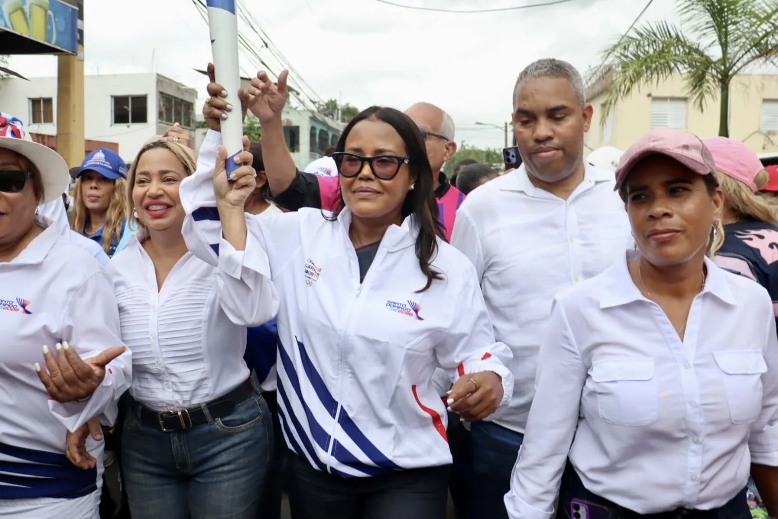 Scarlet Benzán destaca la Llama de los Valores como símbolo de unidad y orgullo nacional rumbo a Santo Domingo 2026