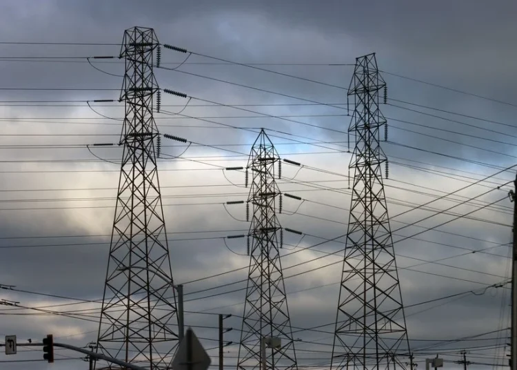 BID estima cambiar carbón por renovables en sector eléctrico local implicaría inversión de US$3,300 millones