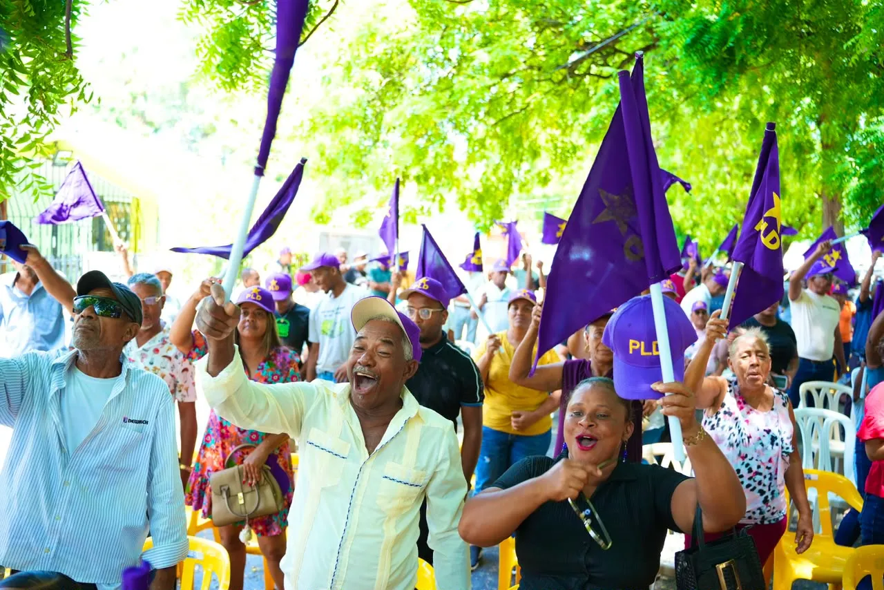 Johnny Pujols: “RD vive uno de sus peores momentos por deterioro social y amenazas a la democracia”
