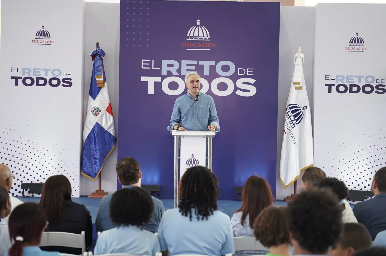 Ministro Luis Miguel De Camps inaugura escuela y techado de liceo en Las Terrenas que beneficiarán a más de mil estudiantes 
