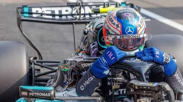 Kimi Antonelli resiste el acoso de Verstappen y saldrá primero en el Gran Premio de Bélgica