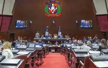 Diputados corrigen disposiciones sobre libertad de expresión en Código Penal