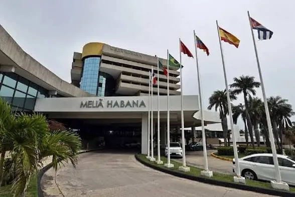 La hotelera española Meliá cesa toda su operativa en Cuba a partir de este viernes