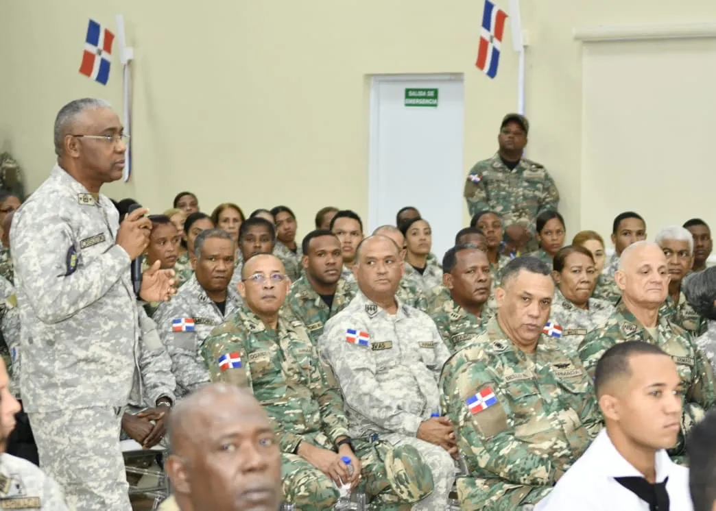 Armada de la República Dominicana fortalece  la seguridad vial de su personal y la prevención de accidentes