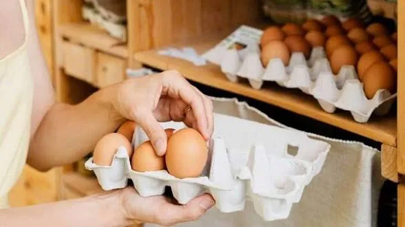 Retiran en EE. UU. 1.5 millones de docenas de huevos por posible salmonela