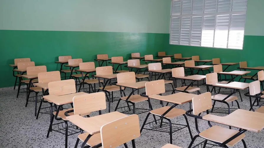 A un mes del regreso a clases, la ADP denuncia déficit de aulas y docentes