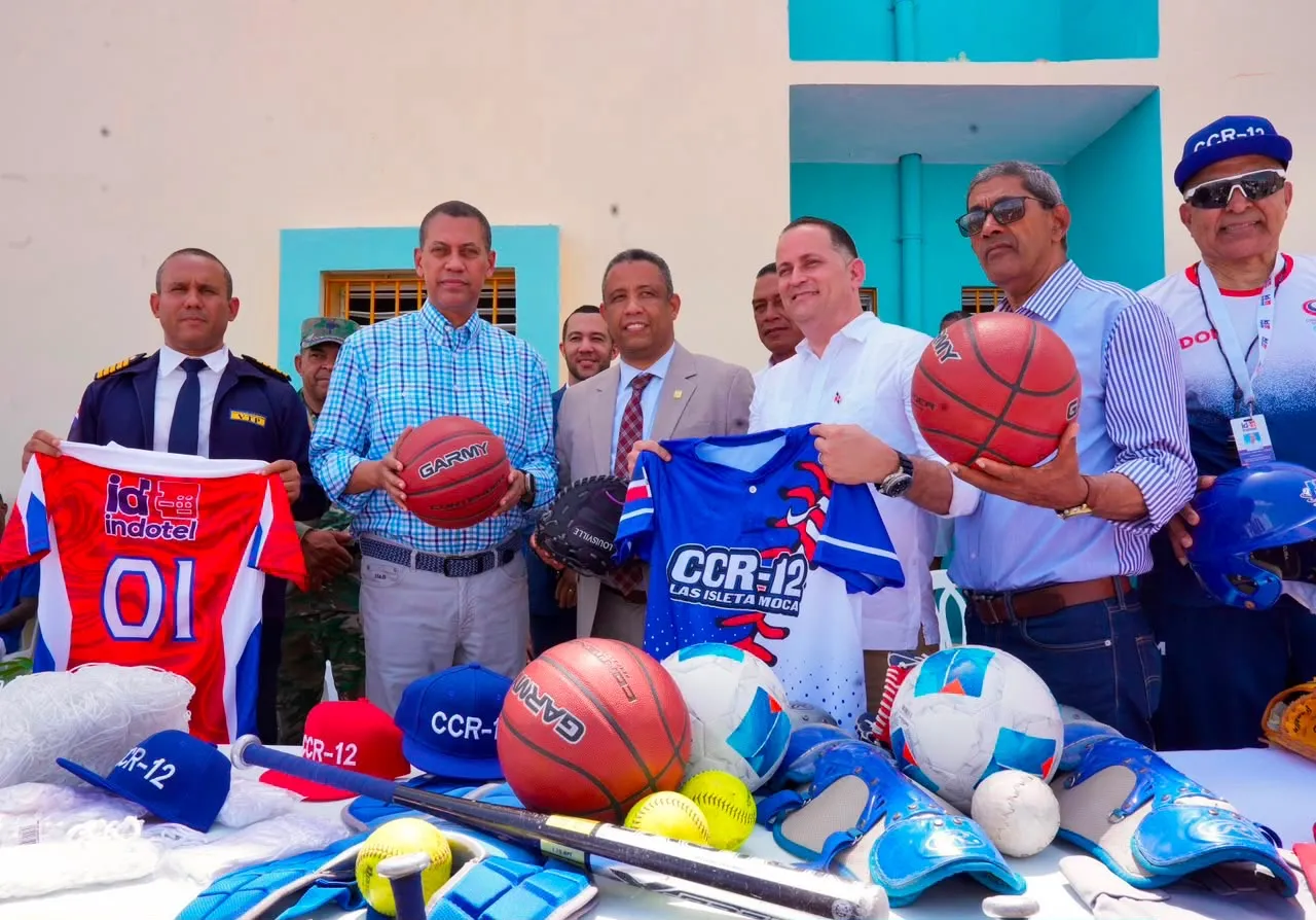 Indotel entrega espacios deportivos y utilería para promover la reinserción social en Centro Penitenciario La Isleta