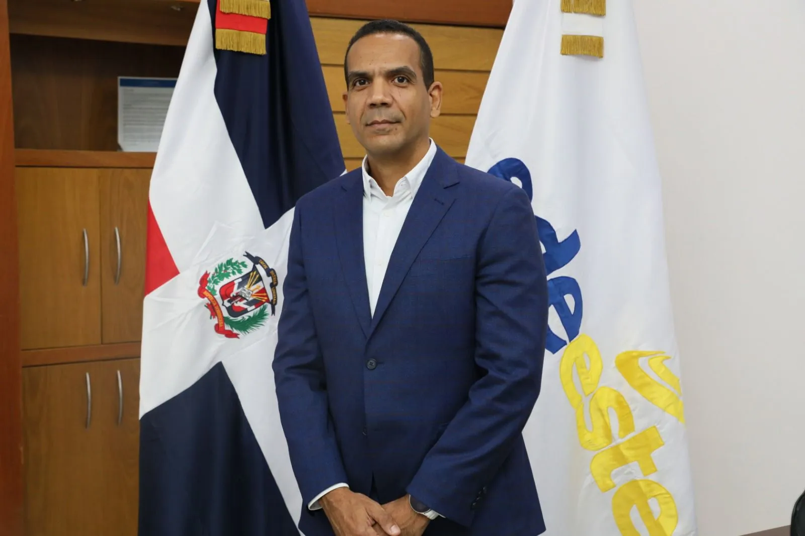 Comunitarios de SDE solicitan al Presidente Abinader venir en auxilio del municipio y cambie gerente general EDEESTE Emilio Contreras 