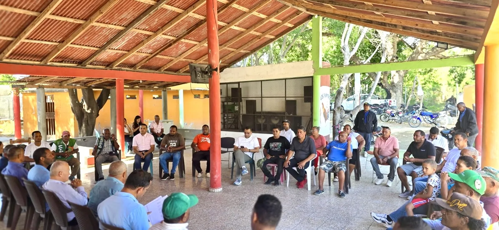 Fuerza del Pueblo fortalece su estructura política en municipios de la provincia Barahona 