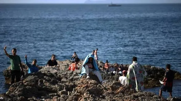 Al menos 72 migrantes murieron intentando entrar al enclave español de Ceuta