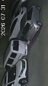 Ladrones de piezas de vehículos azotan la urbanización San José en Santo Domingo Norte