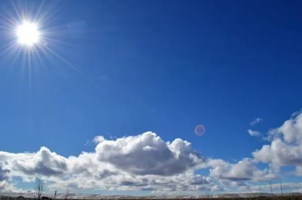 Pronostican cielo soleado y temperaturas de hasta 35 °C este viernes