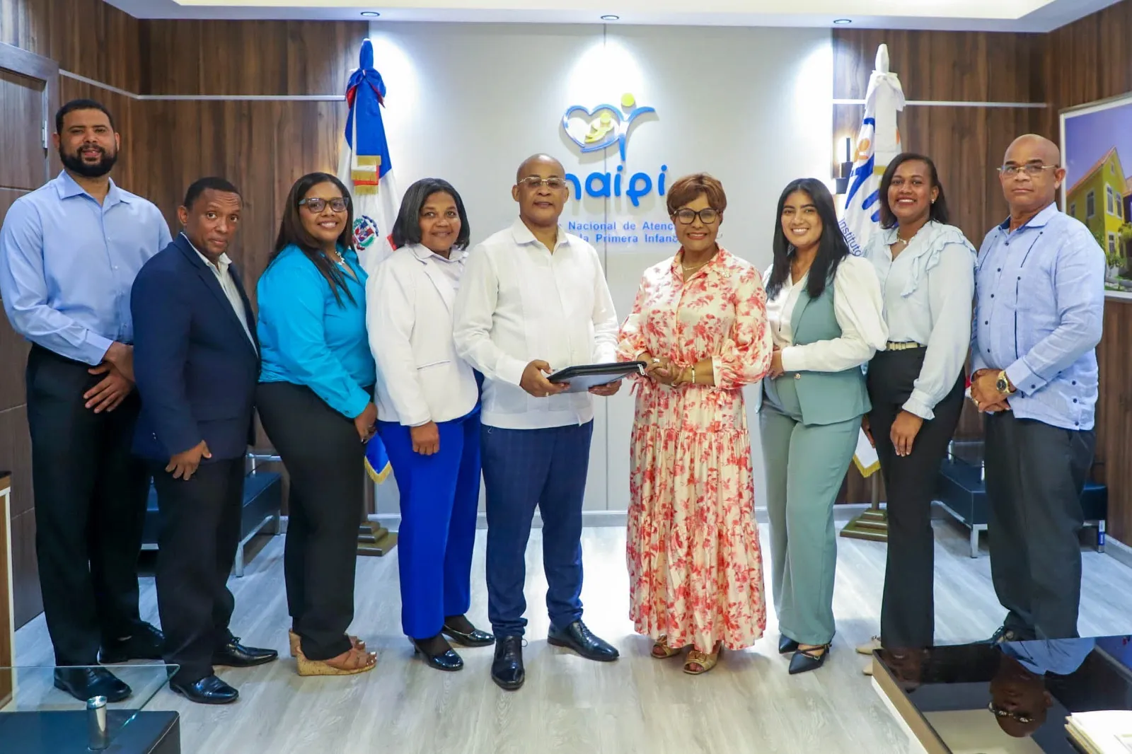 Directora del INAIPI, Josefa Castillo Rodríguez, recibe reconocimiento durante la Semana de la Ética 2026