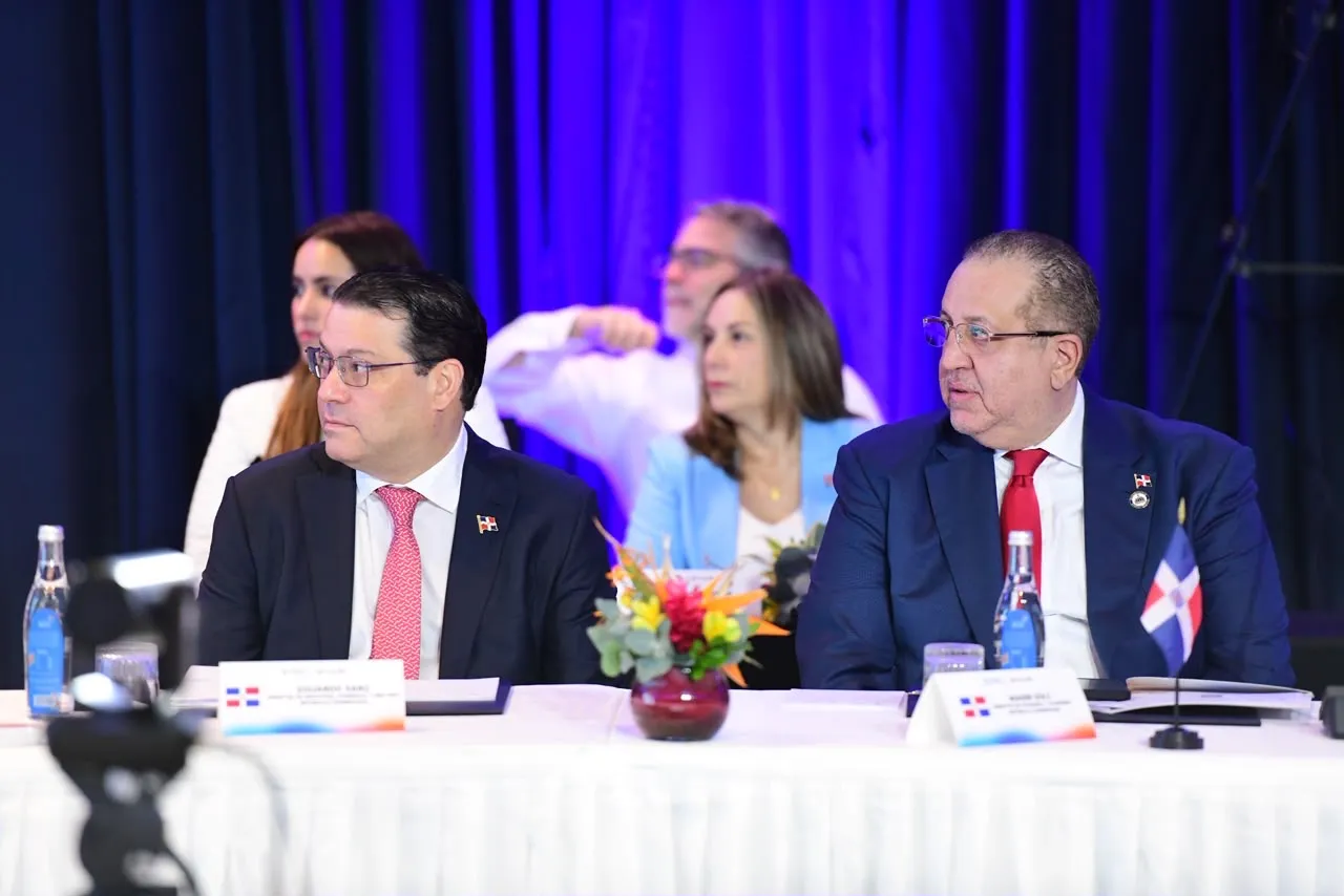 Gobierno destaca en Diálogo del BID las condiciones de RD para impulsar la competitividad y el desarrollo regional