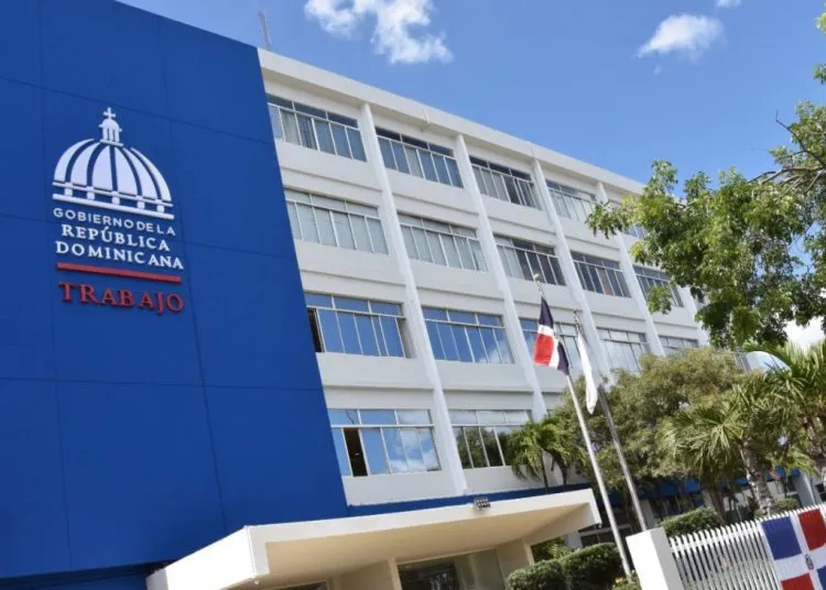 Ministerio de Trabajo confirma que el Día de la Restauración no se cambia