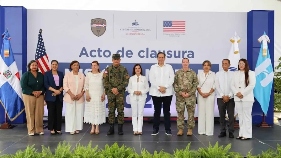 Salud Pública y Comando Sur de EE. UU. brindan servicios médicos gratuitos a 1,900 personas en La Vega