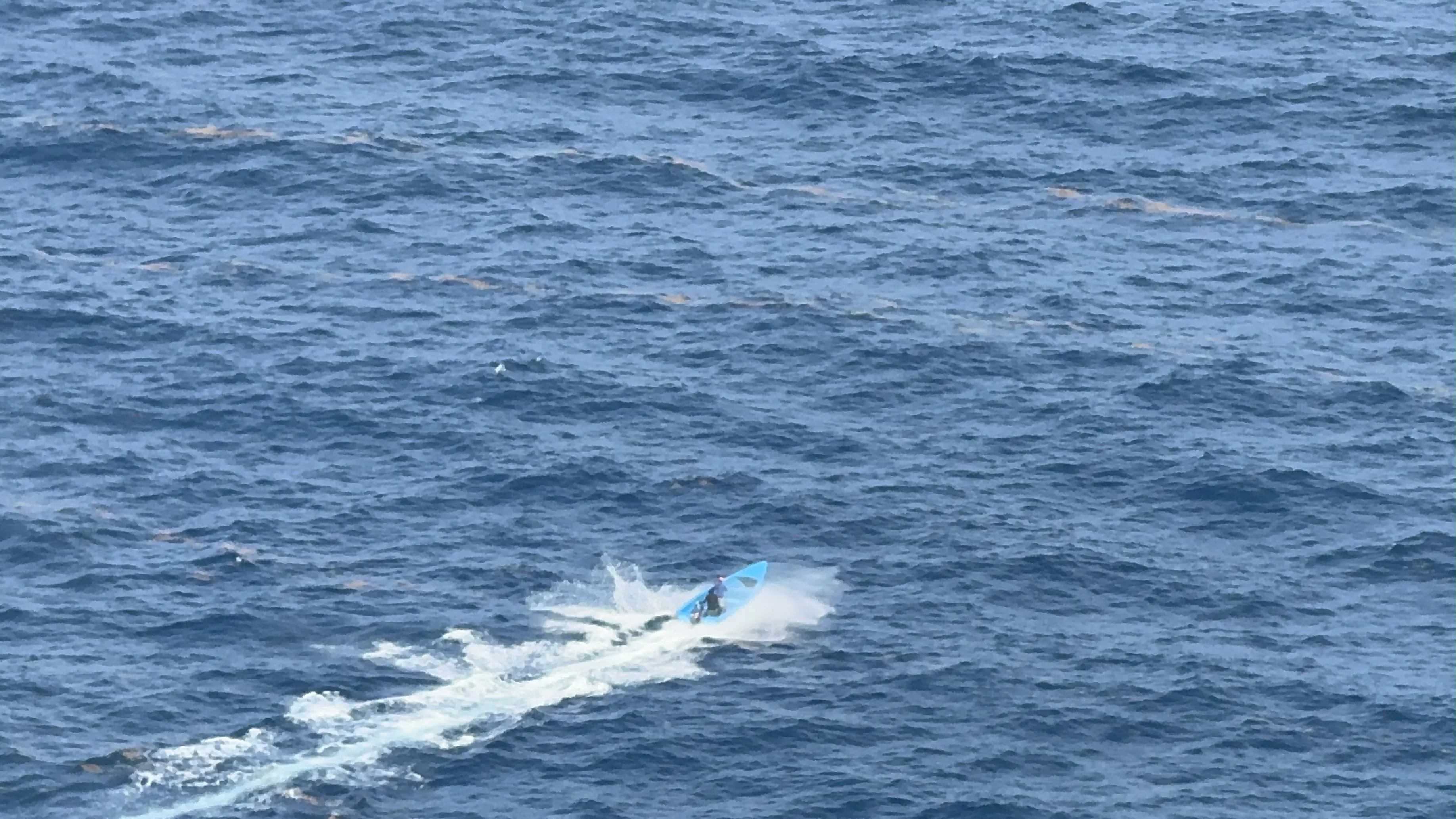 Armada de República Dominicana mantiene búsqueda de dos pescadores desaparecidos en San Pedro de Macorís 