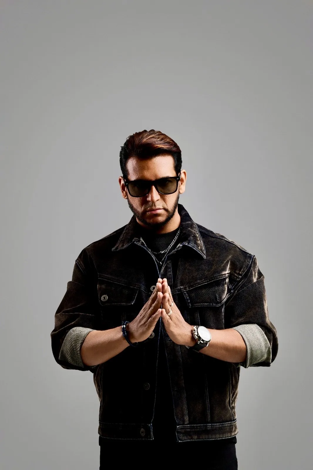Ronald Núñez lanza su álbum “Cicatrices” y reafirma la vigencia de la bachata 