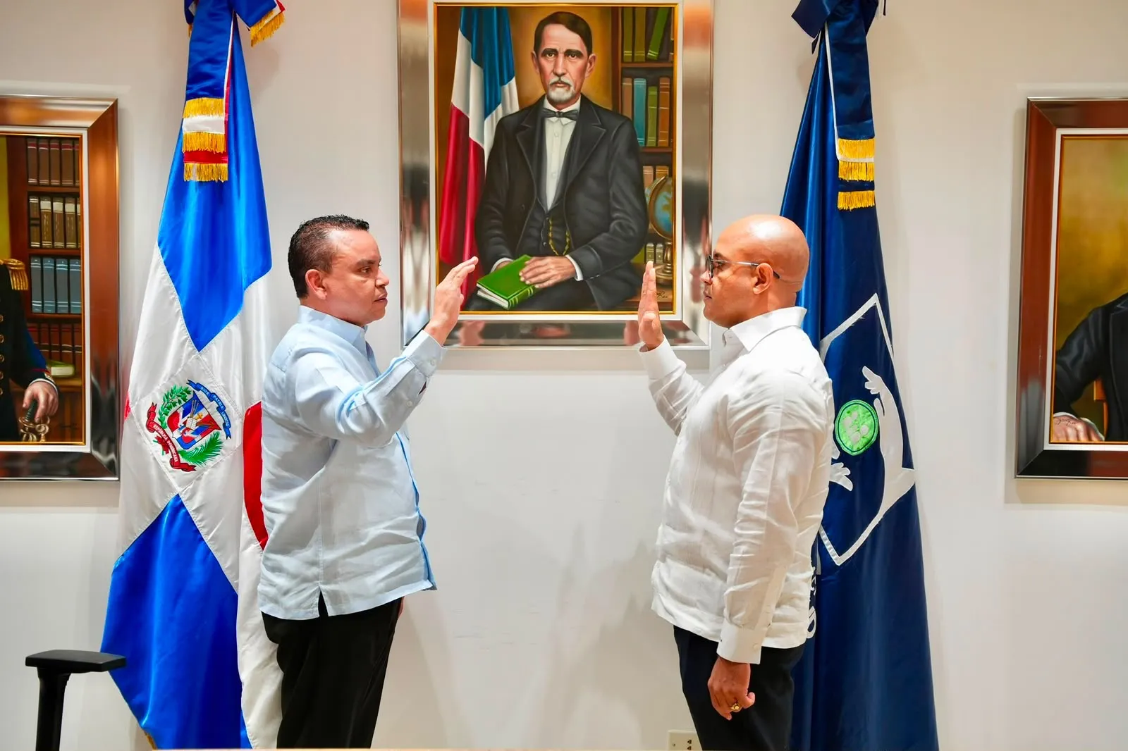 Designan al doctor Gewil Acosta como director interino del Hospital Padre Billini