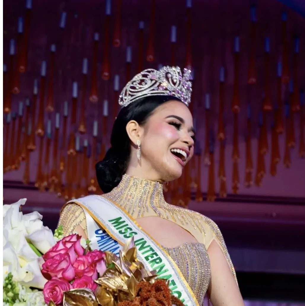 Paola Michelle es coronada Miss International Dominican Republic 2026